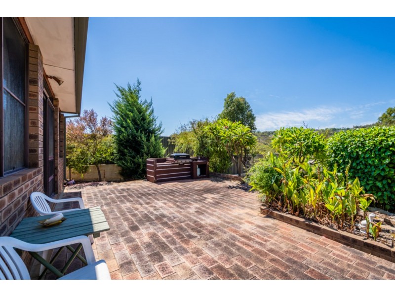 6 Topaz Court, Mount Richon WA 6112