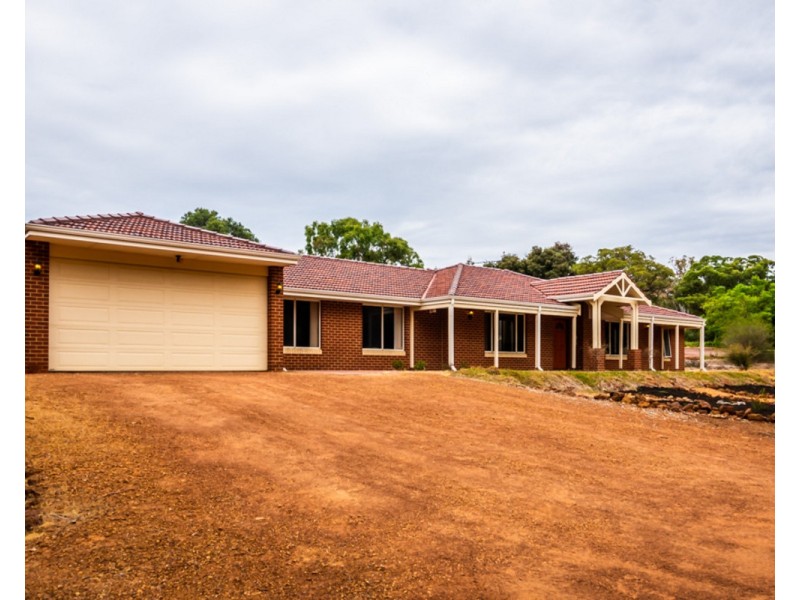 16 Arania Place, Bedfordale WA 6112