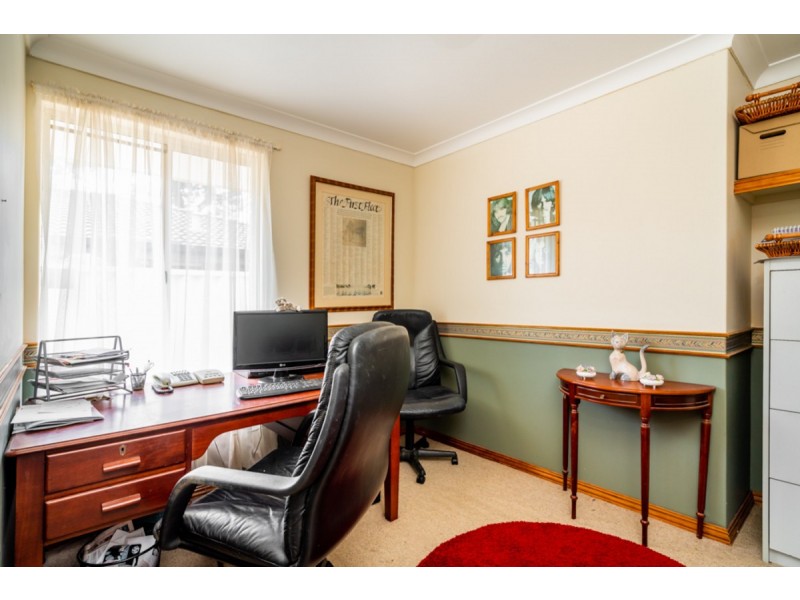 9 Jade Street, Mount Richon WA 6112