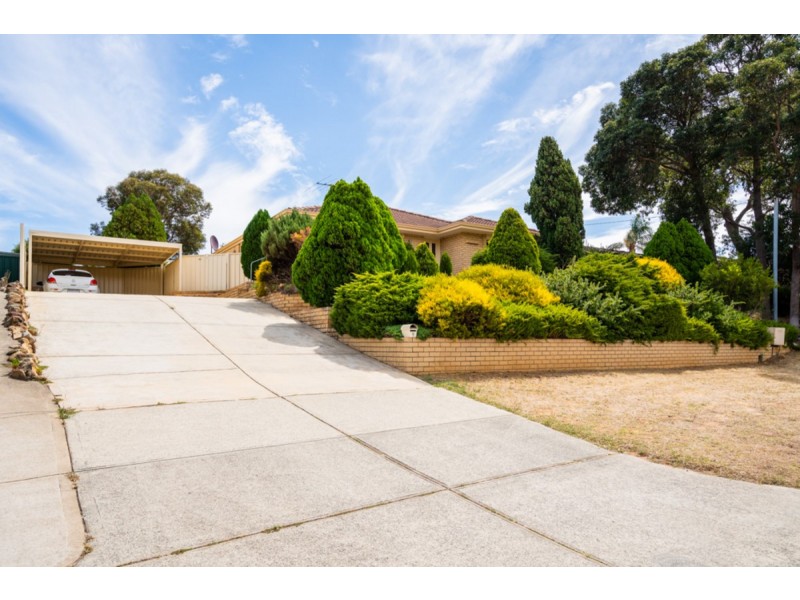 9 Jade Street, Mount Richon WA 6112