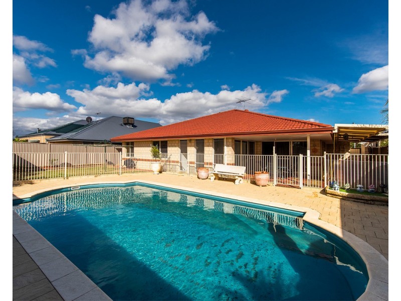 21 Sandmartin Drive, Southern River WA 6110