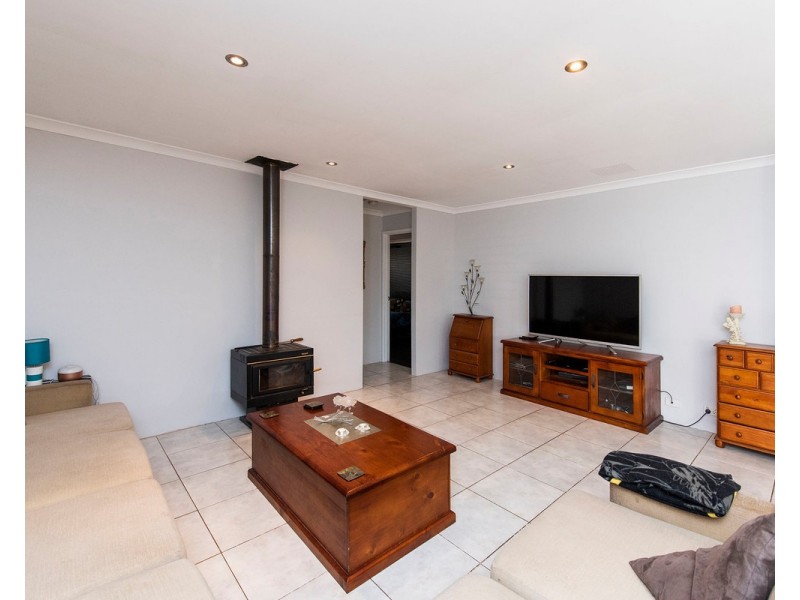 21 Sandmartin Drive, Southern River WA 6110