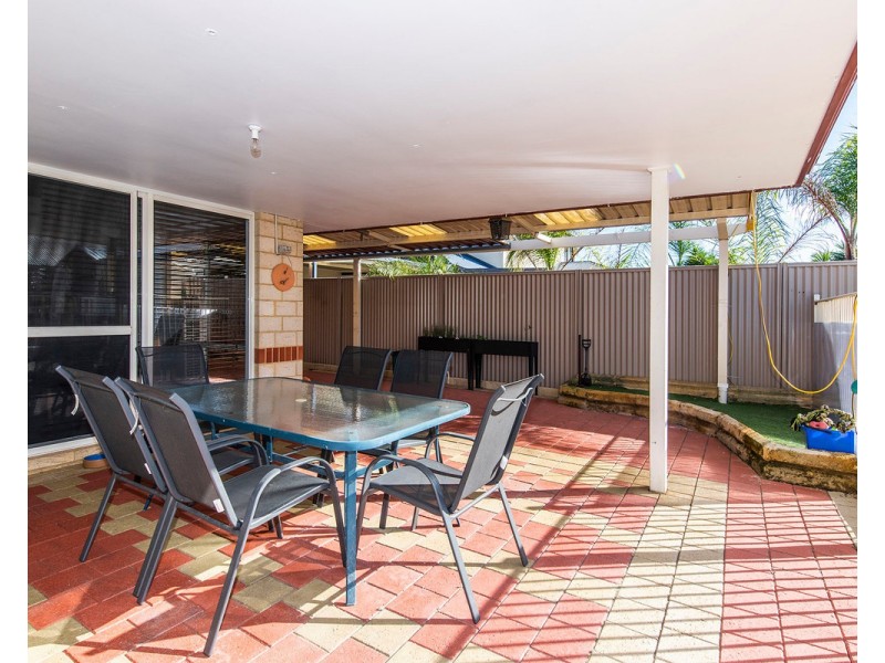 21 Sandmartin Drive, Southern River WA 6110