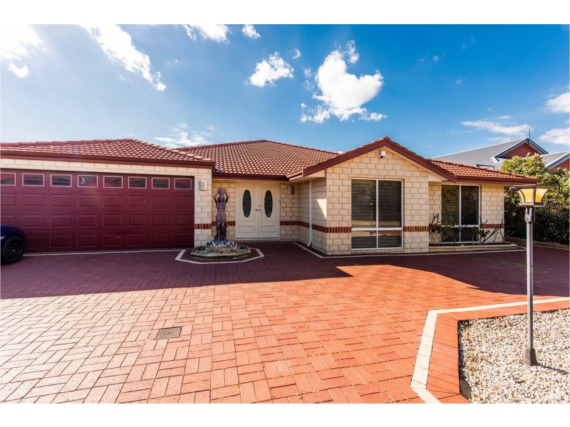 21 Sandmartin Drive, Southern River WA 6110