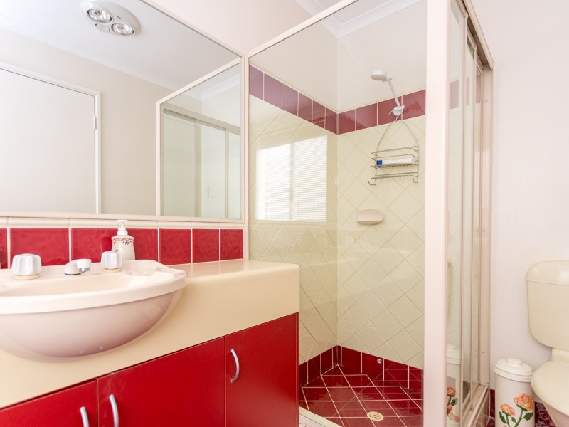 6 Rushmore Avenue, Canning Vale WA 6155