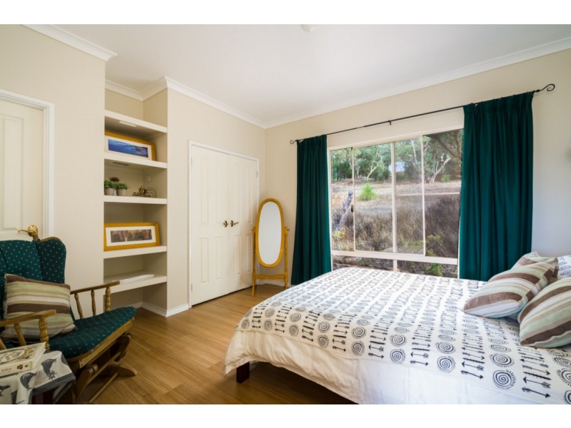 20 Adair Avenue, Mount Nasura WA 6112