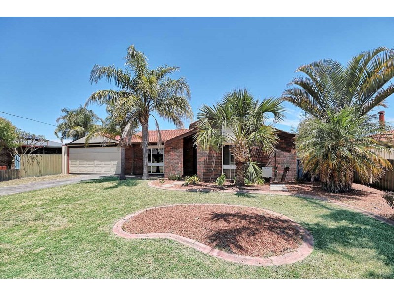 103 Grovelands Drive, Camillo WA 6111