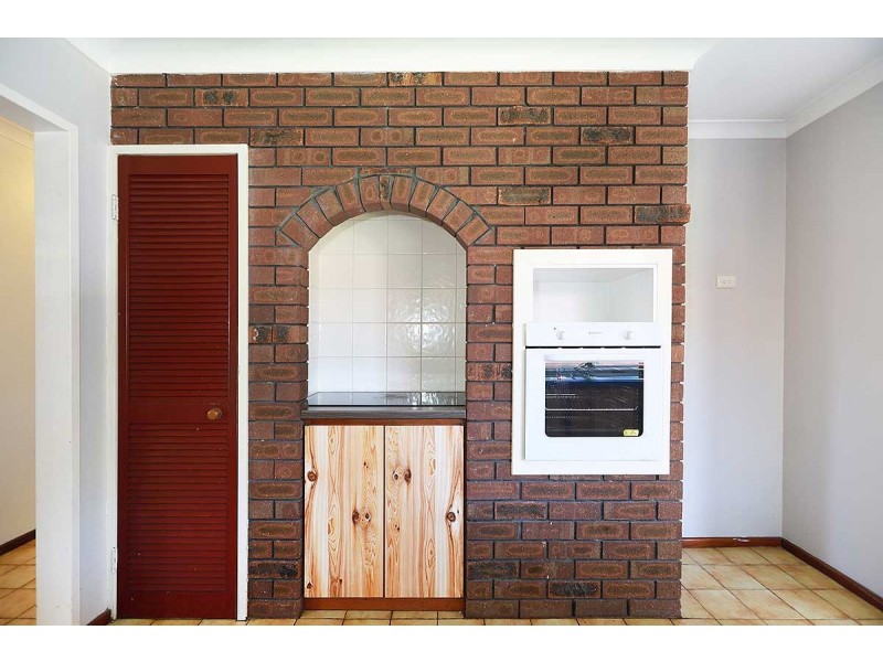 103 Grovelands Drive, Camillo WA 6111