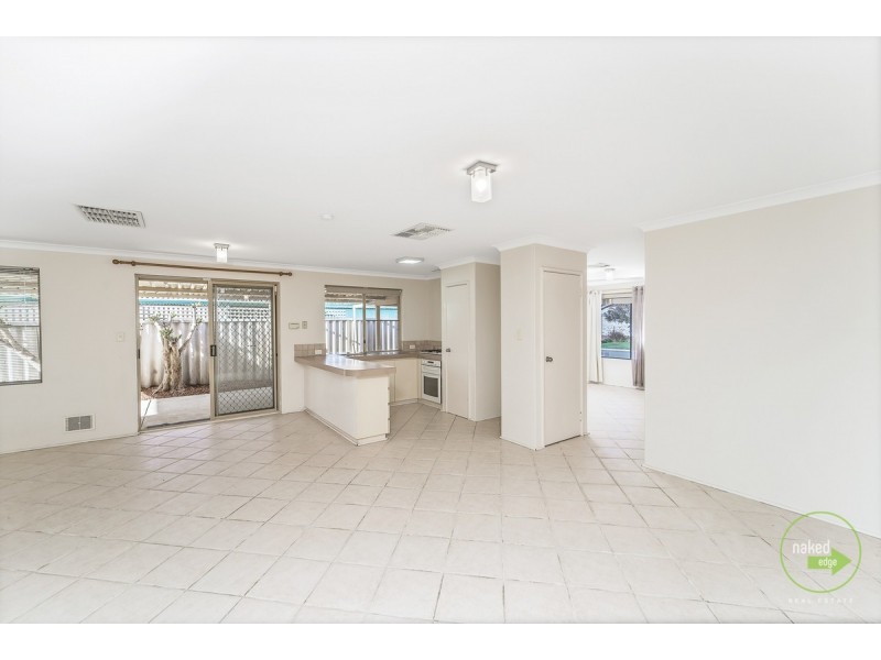 25 EUREKA Place, Seville Grove WA 6112