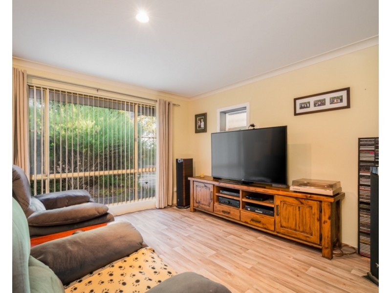 21 Wallangarra Drive, Bedfordale WA 6112