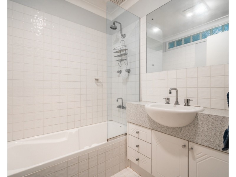 21 Wallangarra Drive, Bedfordale WA 6112