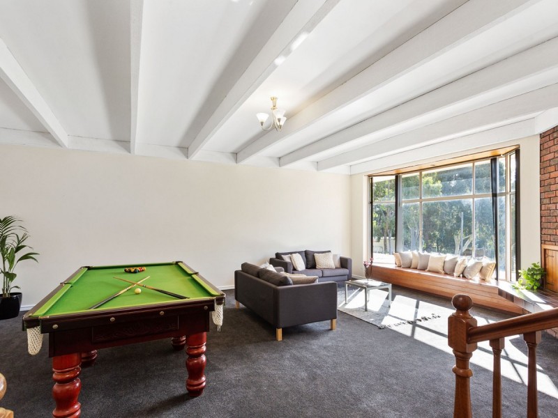 9 Wallangarra Drive, Bedfordale WA 6112