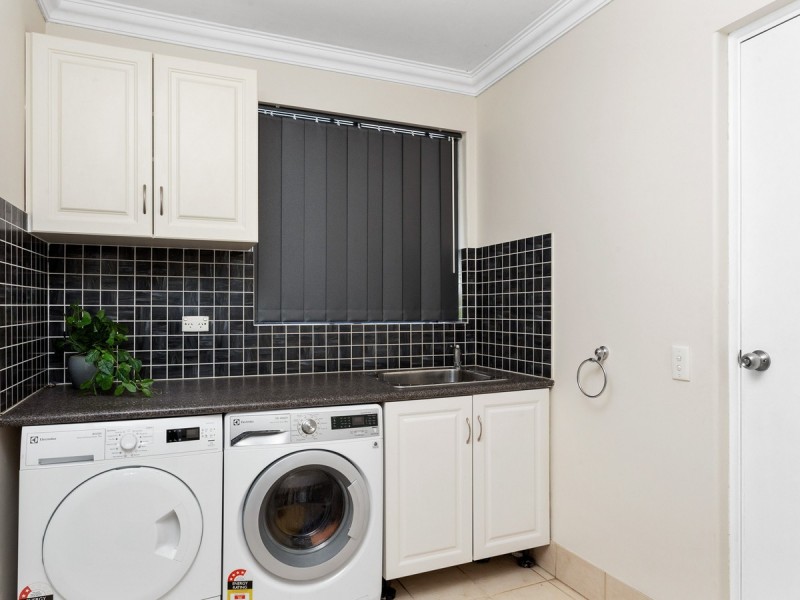 9 Wallangarra Drive, Bedfordale WA 6112