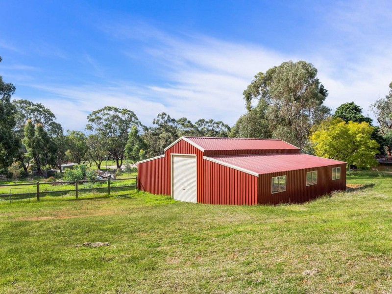 9 Wallangarra Drive, Bedfordale WA 6112