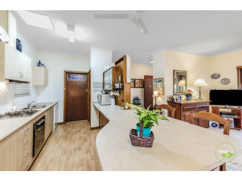 2/21 MAY Street, Gosnells WA 6110