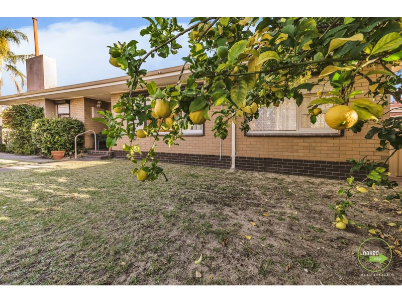 2/21 MAY Street, Gosnells WA 6110