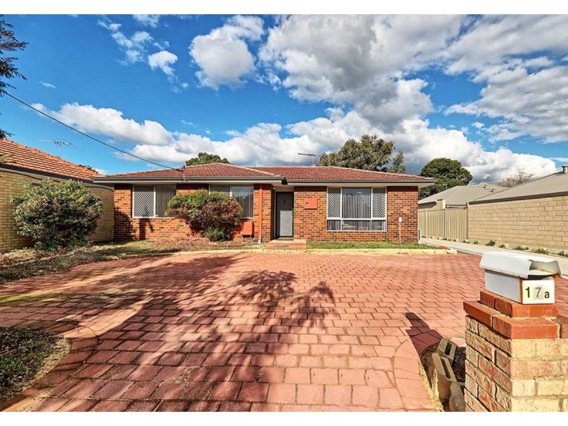 17a Robin Hood Avenue, Armadale WA 6112