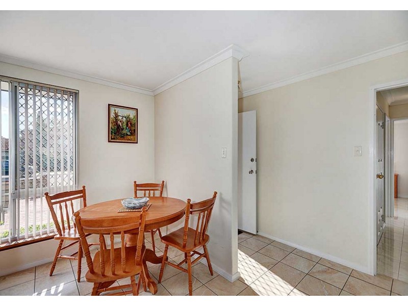 17a Robin Hood Avenue, Armadale WA 6112