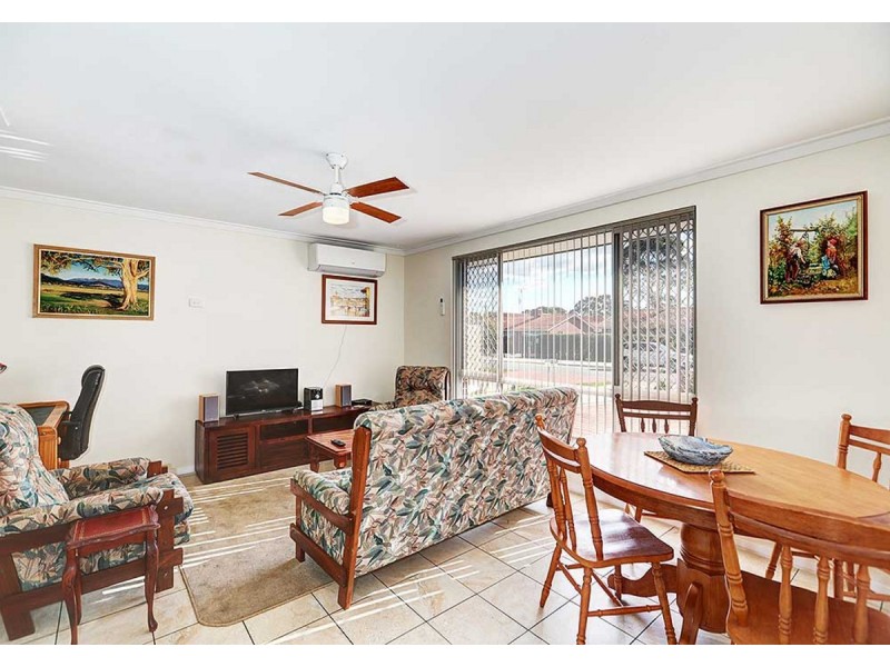 17a Robin Hood Avenue, Armadale WA 6112