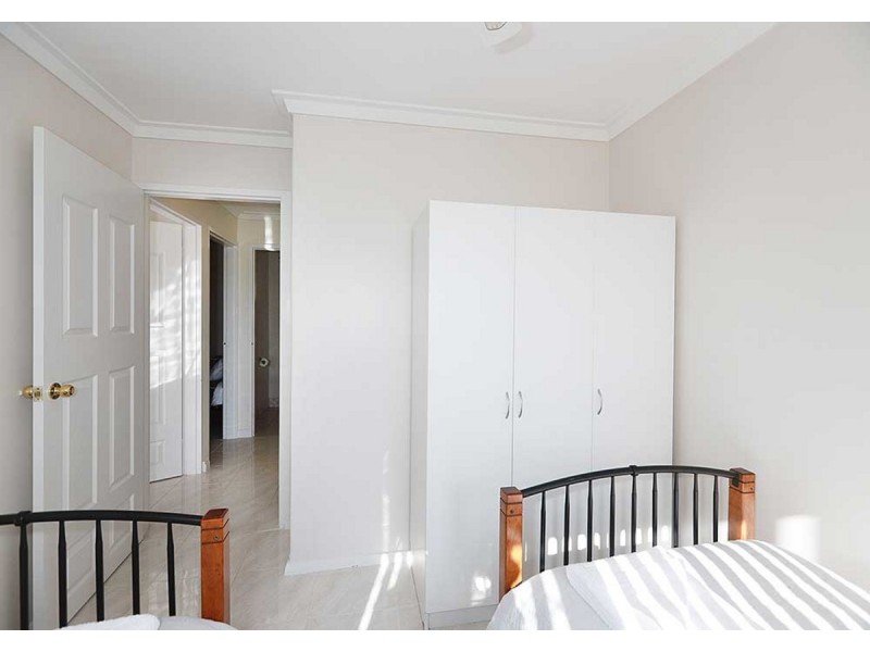 17a Robin Hood Avenue, Armadale WA 6112