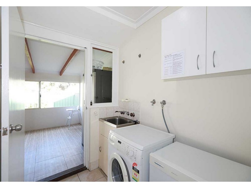 17a Robin Hood Avenue, Armadale WA 6112