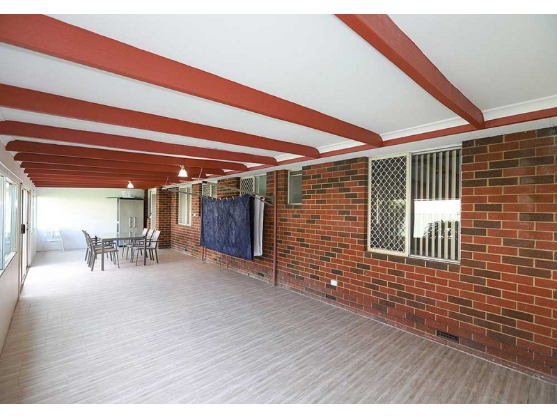 17a Robin Hood Avenue, Armadale WA 6112