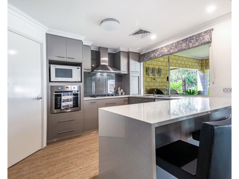 12 Waterwheel Road North, Bedfordale WA 6112