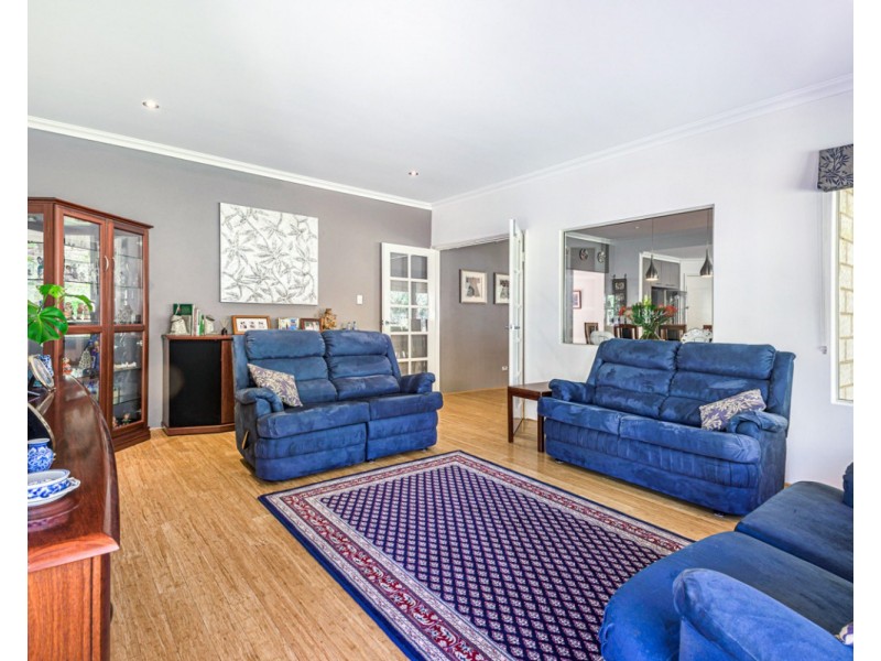 12 Waterwheel Road North, Bedfordale WA 6112