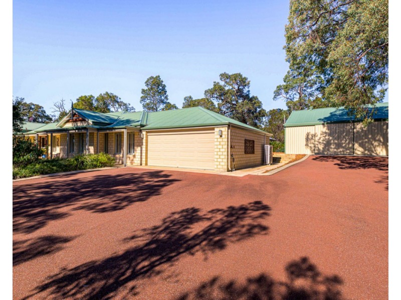 12 Waterwheel Road North, Bedfordale WA 6112