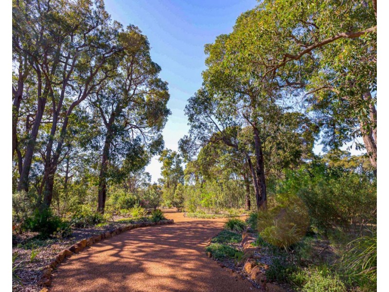 12 Waterwheel Road North, Bedfordale WA 6112