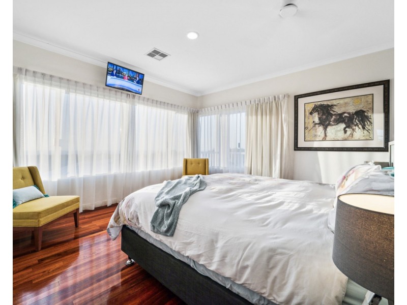 10 Observation Circle, Bedfordale WA 6112