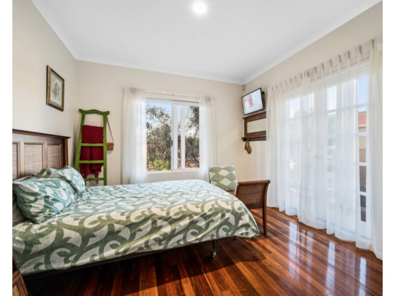 10 Observation Circle, Bedfordale WA 6112