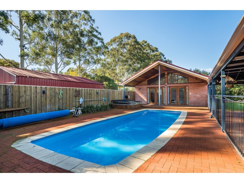 1 Cartland Court, Bedfordale WA 6112