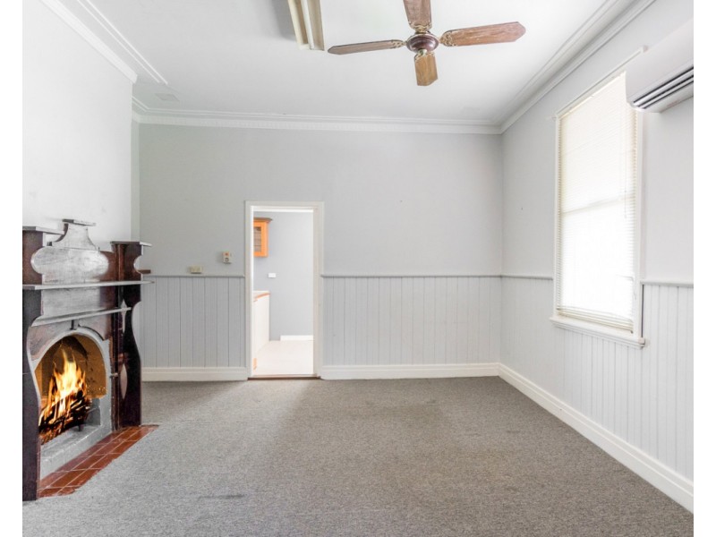 9 William Street, Armadale WA 6112