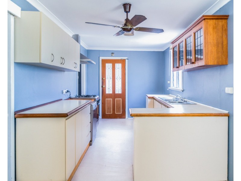 9 William Street, Armadale WA 6112