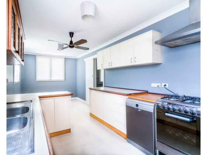 9 William Street, Armadale WA 6112