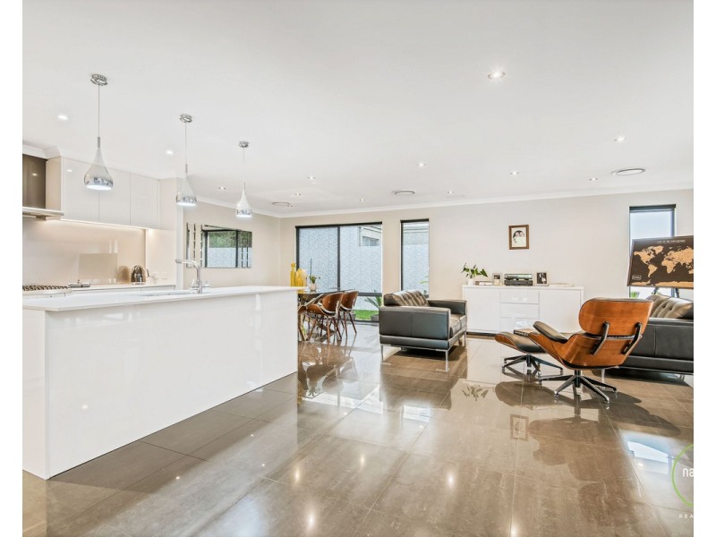 2/238 Kooyong Road, Kewdale WA 6105