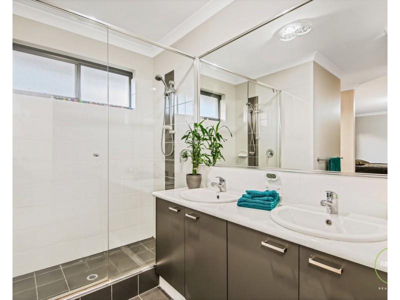 2/238 Kooyong Road, Kewdale WA 6105