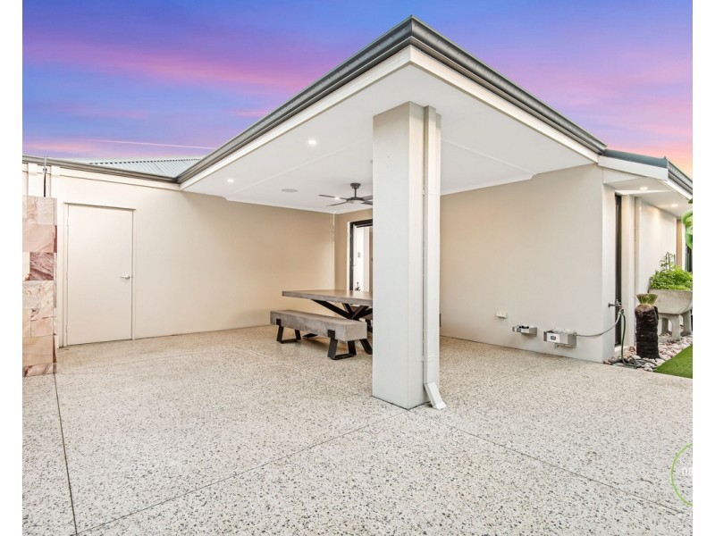 2/238 Kooyong Road, Kewdale WA 6105