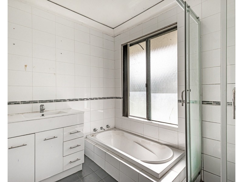 688 Albany Highway, Bedfordale WA 6112