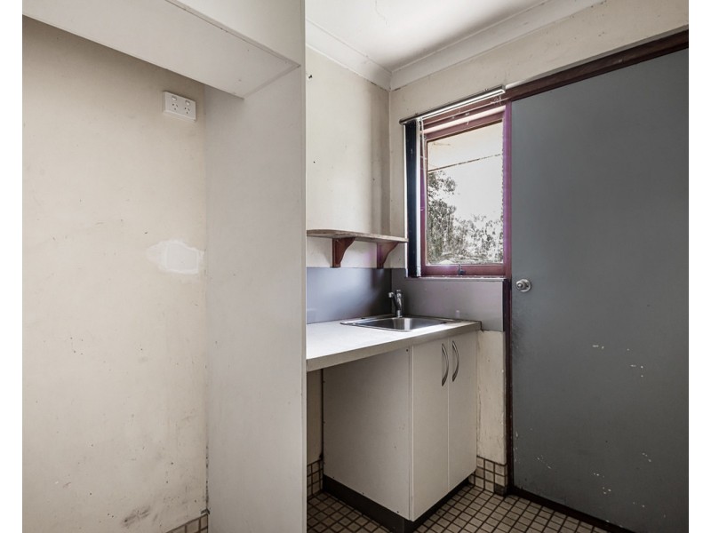 688 Albany Highway, Bedfordale WA 6112