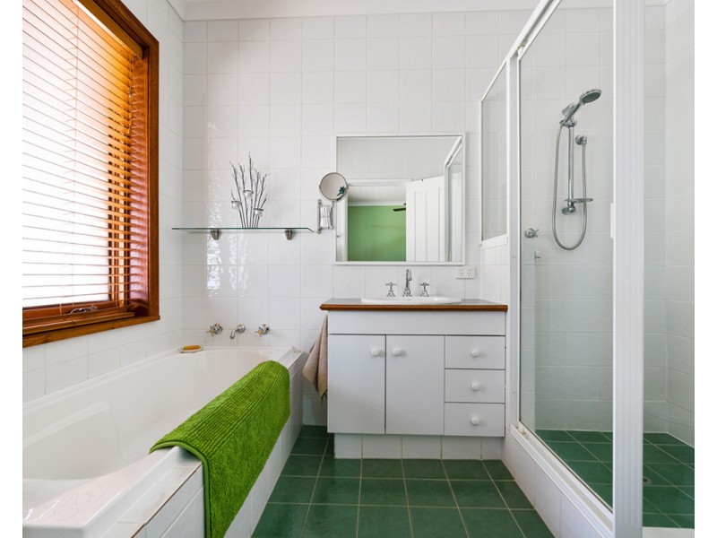 6 Sewell Street, Bedfordale WA 6112