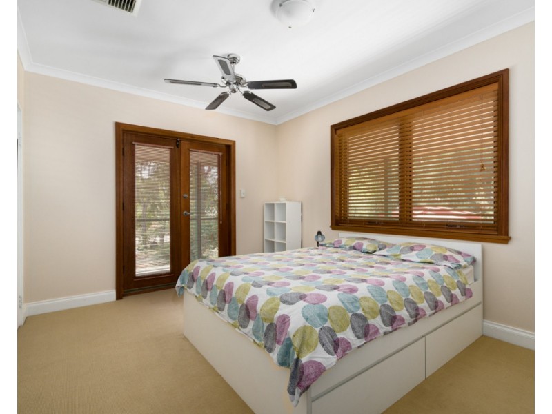 6 Sewell Street, Bedfordale WA 6112