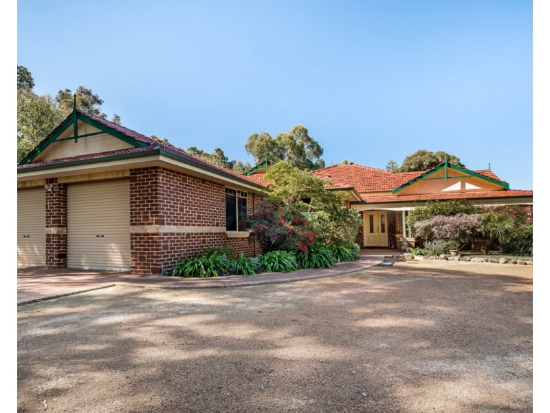 62 Hawkstone Road, Roleystone WA 6111