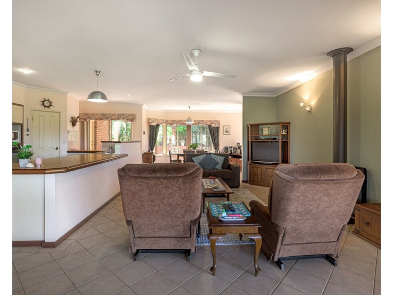 62 Hawkstone Road, Roleystone WA 6111