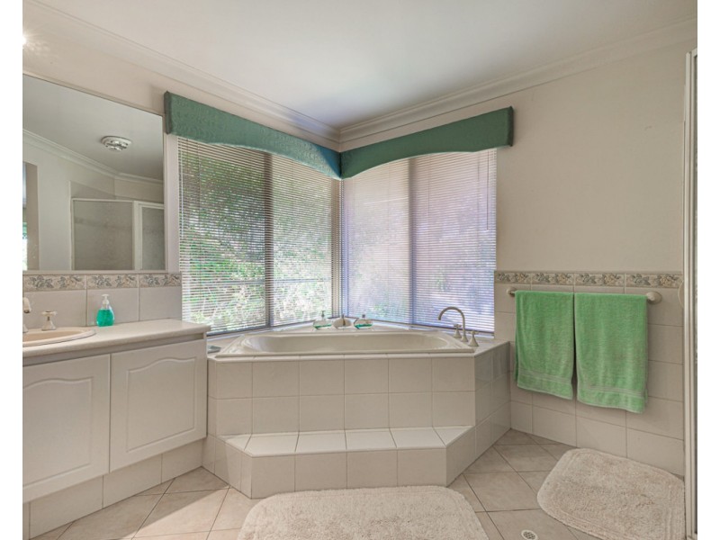 62 Hawkstone Road, Roleystone WA 6111