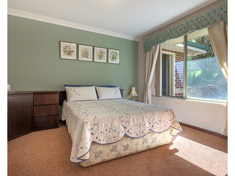 62 Hawkstone Road, Roleystone WA 6111