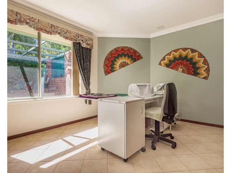 62 Hawkstone Road, Roleystone WA 6111