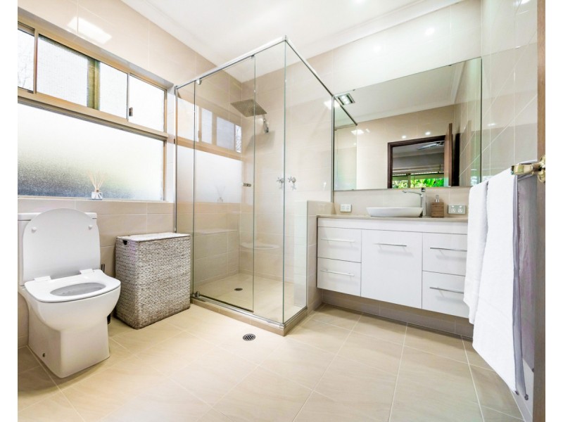 9 Cooliabberra Drive, Mount Richon WA 6112