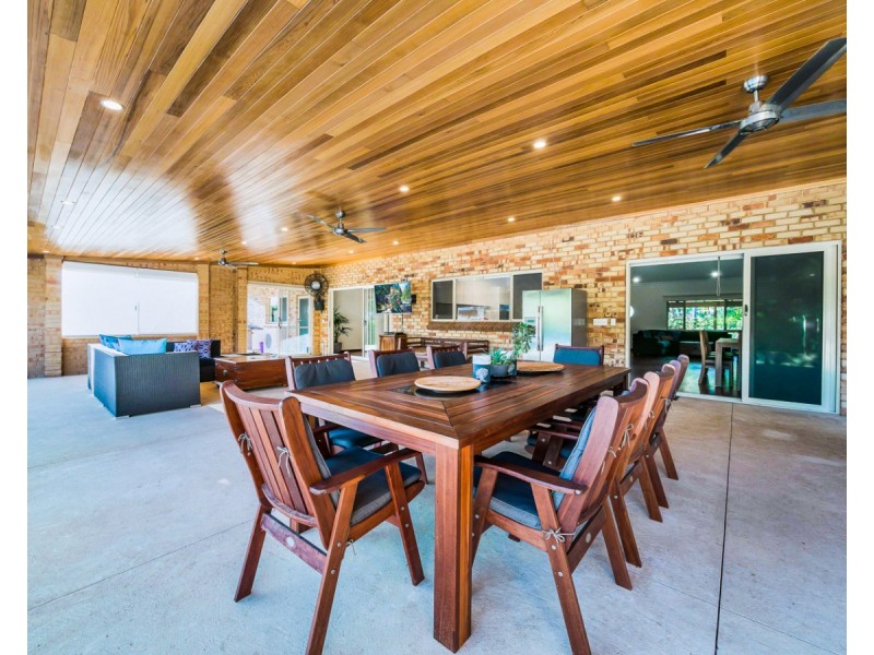 9 Cooliabberra Drive, Mount Richon WA 6112